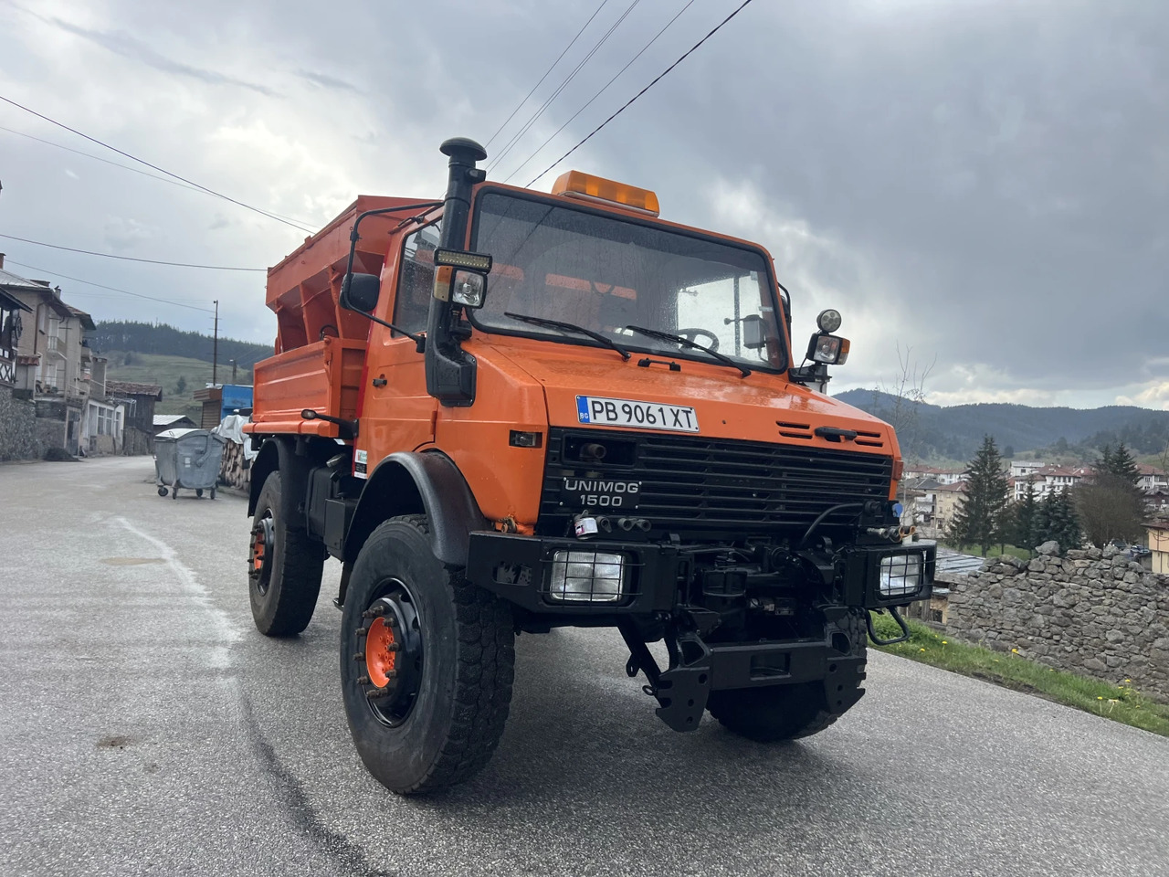 Mercedes-Benz UNIMOG U1500, 4х4, Самосвал - Máquina quitanieve: foto 3 Mercedes-Benz UNIMOG U1500, 4х4, Самосвал - Máquina quitanieve: foto 3