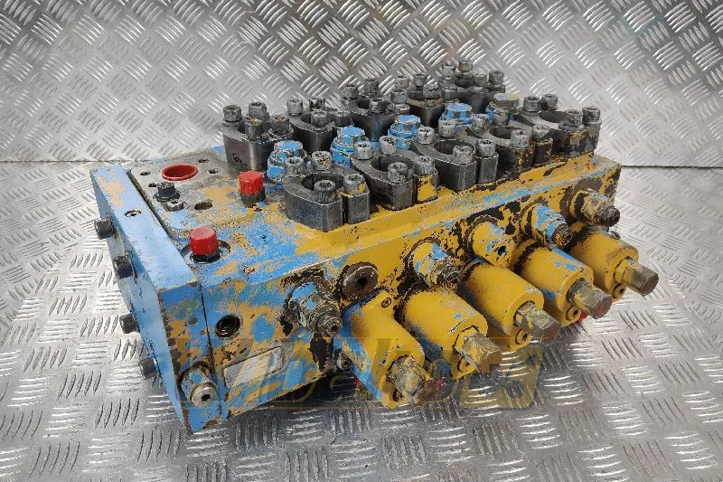 Caterpillar M7-1101-01/5M7-22 00959826 / 171-1967 - Válvula hidráulica para Maquinaria de construcción: foto 1 Caterpillar M7-1101-01/5M7-22 00959826 / 171-1967 - Válvula hidráulica para Maquinaria de construcción: foto 1