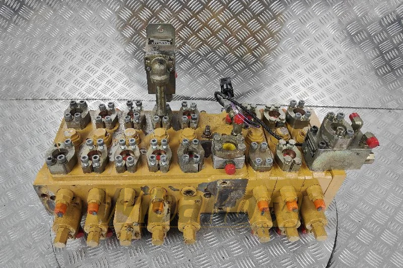 Caterpillar M7-1141-01/5M7-22 171-1971/00959819 - Válvula hidráulica para Maquinaria de construcción: foto 2 Caterpillar M7-1141-01/5M7-22 171-1971/00959819 - Válvula hidráulica para Maquinaria de construcción: foto 2