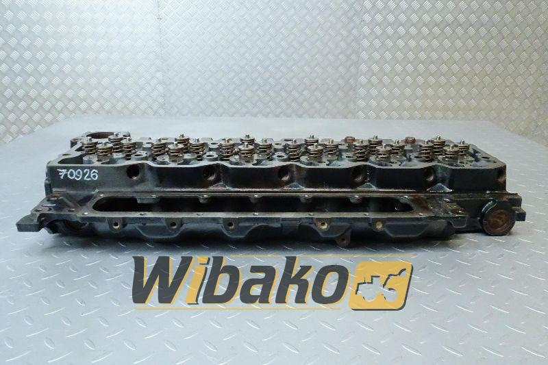 Cylinder head Iveco 4893044-02 - Cabezal de bloque para Maquinaria de construcción: foto 1 Cylinder head Iveco 4893044-02 - Cabezal de bloque para Maquinaria de construcción: foto 1