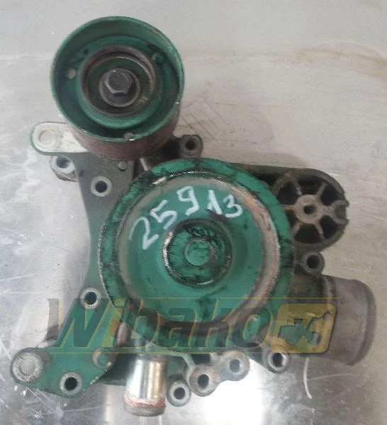 Deutz 04901740 - Bomba de agua: foto 1 Deutz 04901740 - Bomba de agua: foto 1