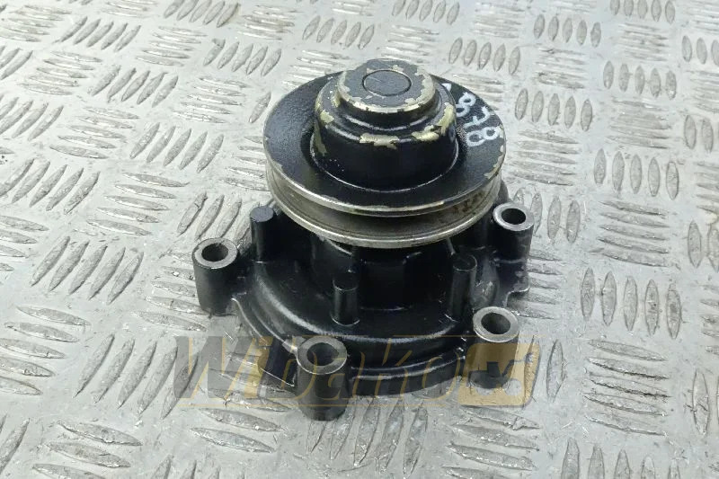 Deutz D2011 04300281/ 1.392/00-01 - Bomba de agua: foto 1 Deutz D2011 04300281/ 1.392/00-01 - Bomba de agua: foto 1