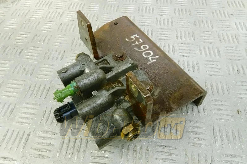 Iveco 4898756 - Filtro de combustible para Maquinaria de construcción: foto 1 Iveco 4898756 - Filtro de combustible para Maquinaria de construcción: foto 1