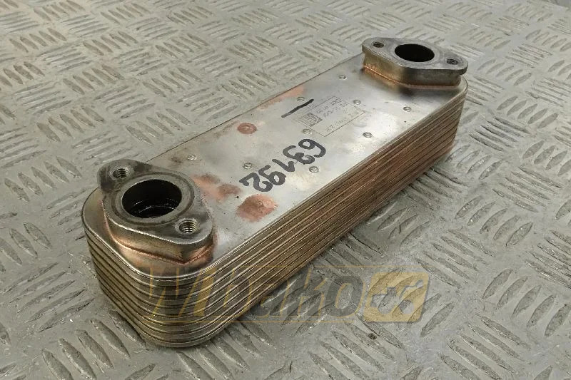 Liebherr 9269091 - Enfriador de aceite para Maquinaria de construcción: foto 1 Liebherr 9269091 - Enfriador de aceite para Maquinaria de construcción: foto 1