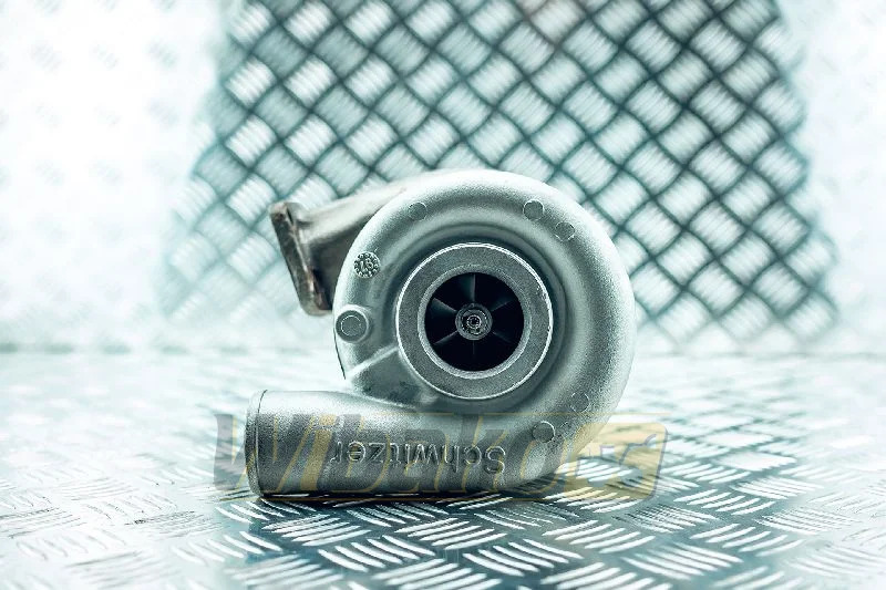 Liebherr D914 5700046 - Turbocompresor para Maquinaria de construcción: foto 3 Liebherr D914 5700046 - Turbocompresor para Maquinaria de construcción: foto 3