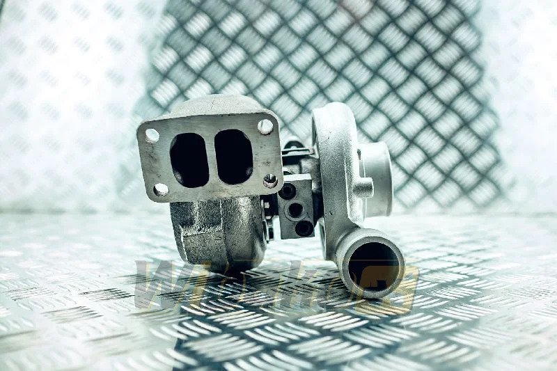 Liebherr D914 5700046 - Turbocompresor para Maquinaria de construcción: foto 4 Liebherr D914 5700046 - Turbocompresor para Maquinaria de construcción: foto 4