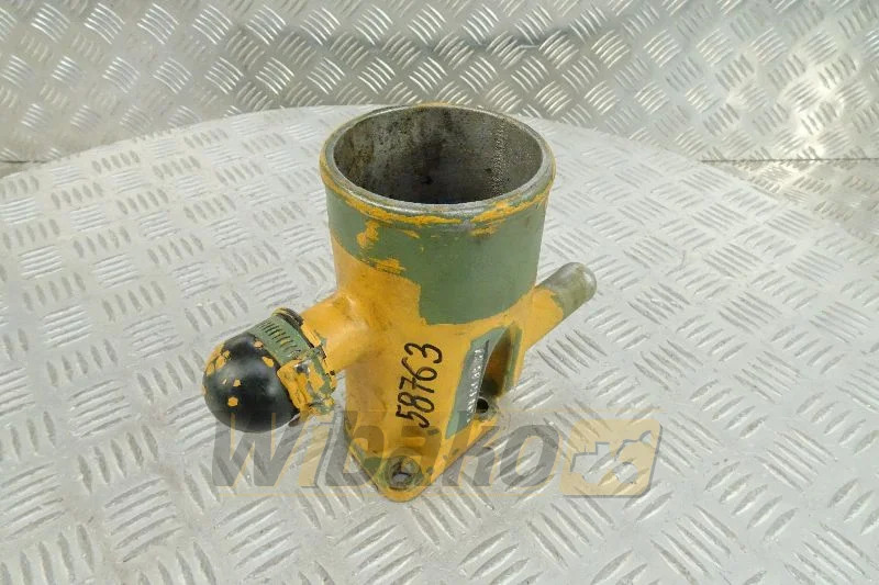 Mercedes 4011410557 - Colector de admisión para Maquinaria de construcción: foto 1 Mercedes 4011410557 - Colector de admisión para Maquinaria de construcción: foto 1