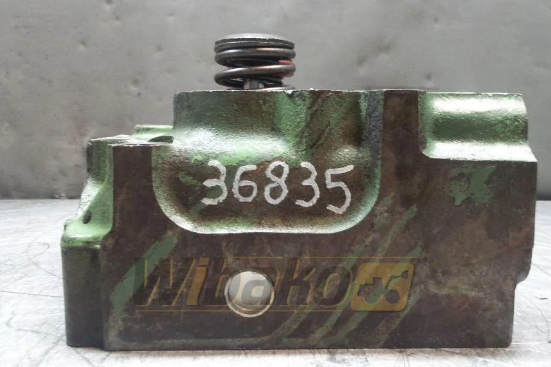 Mercedes OM442LA 4030155101 - Cabezal de bloque para Maquinaria de construcción: foto 1 Mercedes OM442LA 4030155101 - Cabezal de bloque para Maquinaria de construcción: foto 1