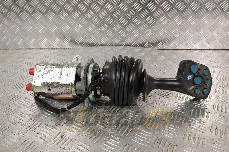 O&K L45.5 - Válvula hidráulica para Maquinaria de construcción: foto 1 O&K L45.5 - Válvula hidráulica para Maquinaria de construcción: foto 1