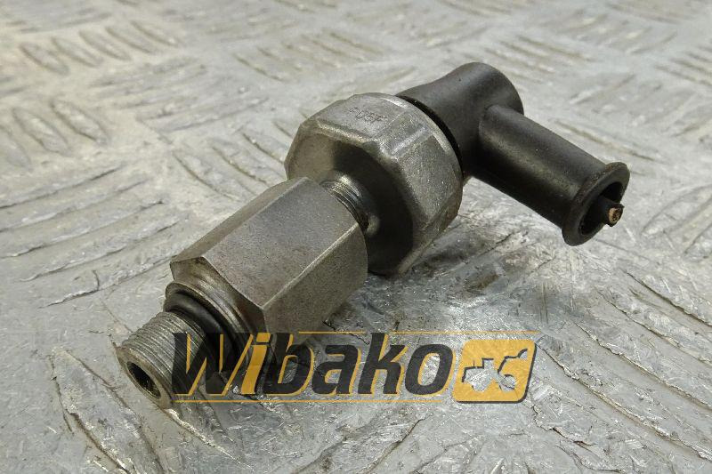 Pressure sensor for engine Komatsu SAA6D114E-2 4213H - Sensor para Maquinaria de construcción: foto 1 Pressure sensor for engine Komatsu SAA6D114E-2 4213H - Sensor para Maquinaria de construcción: foto 1