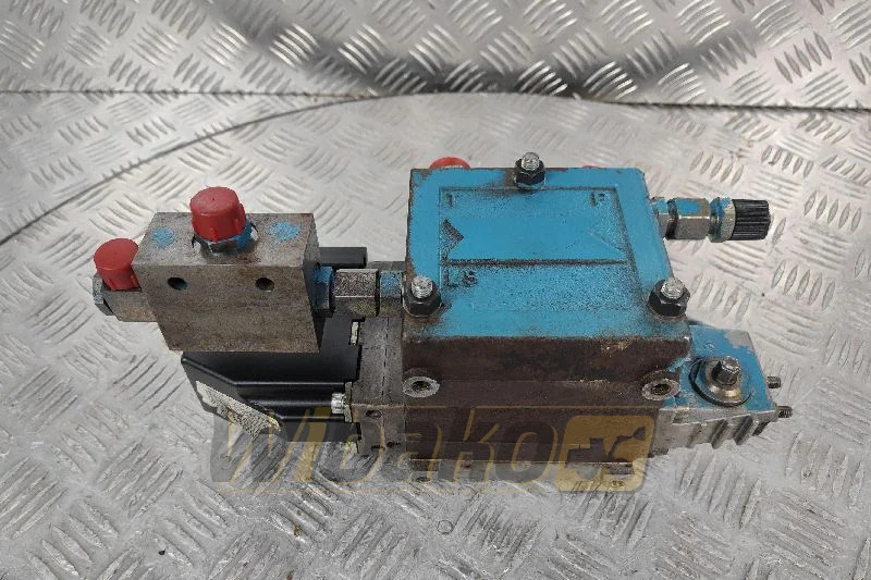 Sauer Danfoss 157L5578 450B05262 - Válvula hidráulica para Maquinaria de construcción: foto 2 Sauer Danfoss 157L5578 450B05262 - Válvula hidráulica para Maquinaria de construcción: foto 2