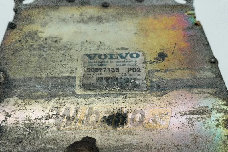 Volvo 20577135 P02 - Unidad de control para Maquinaria de construcción: foto 2 Volvo 20577135 P02 - Unidad de control para Maquinaria de construcción: foto 2