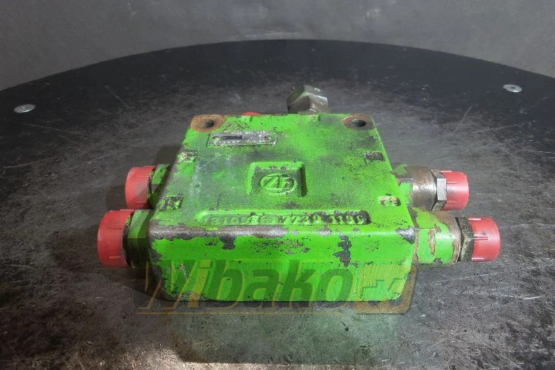 ZF 7730900117 - Válvula hidráulica para Maquinaria de construcción: foto 1 ZF 7730900117 - Válvula hidráulica para Maquinaria de construcción: foto 1