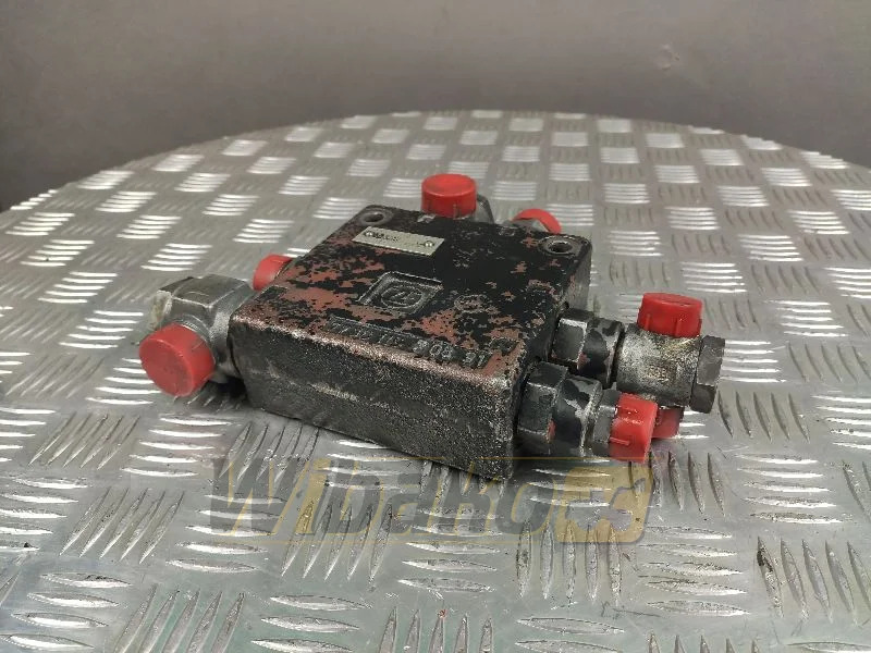 ZF 7730900117 - Válvula hidráulica para Maquinaria de construcción: foto 1 ZF 7730900117 - Válvula hidráulica para Maquinaria de construcción: foto 1