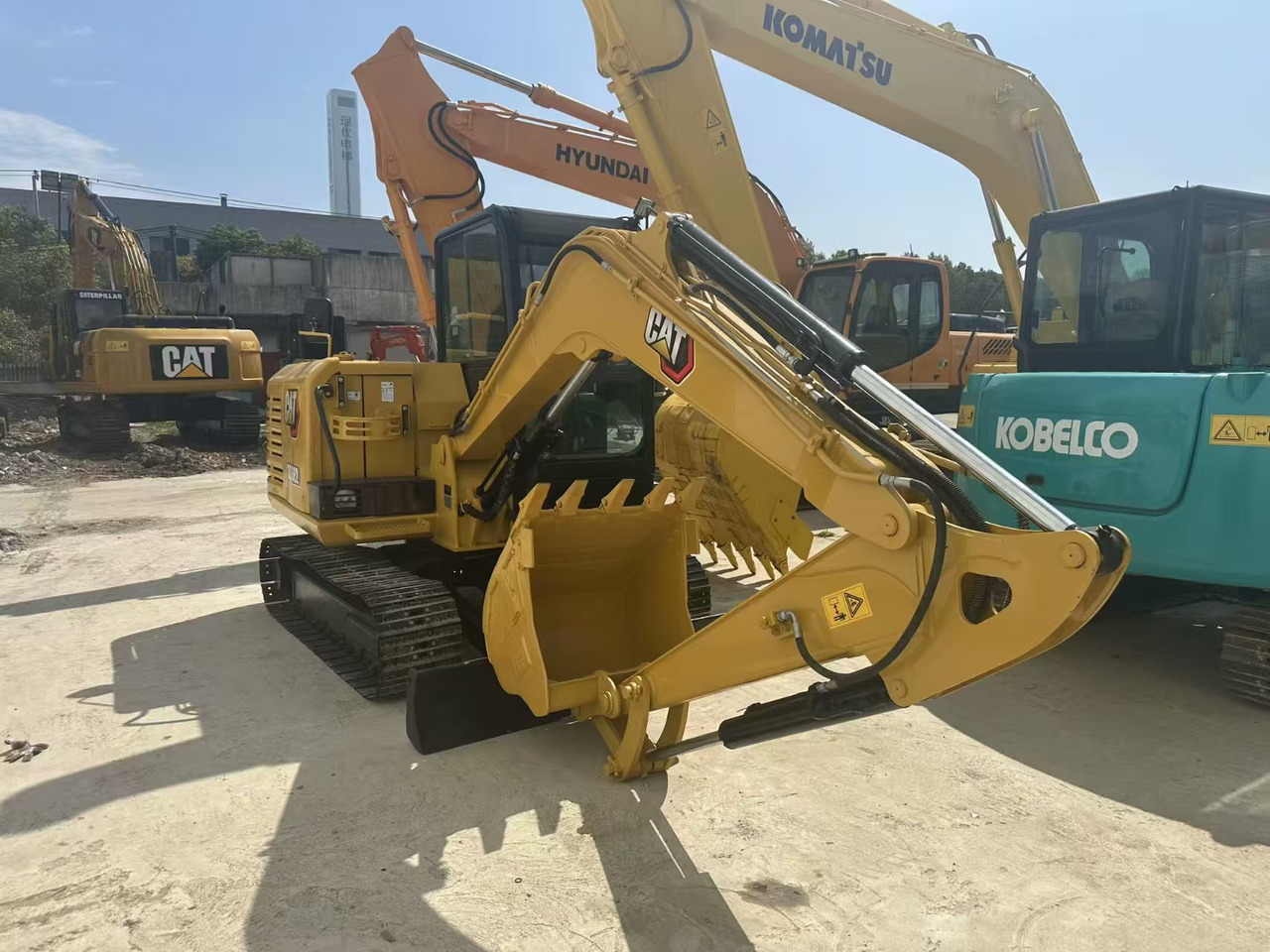 CATERPILLAR 306E2 - Excavadora de cadenas: foto 4 CATERPILLAR 306E2 - Excavadora de cadenas: foto 4