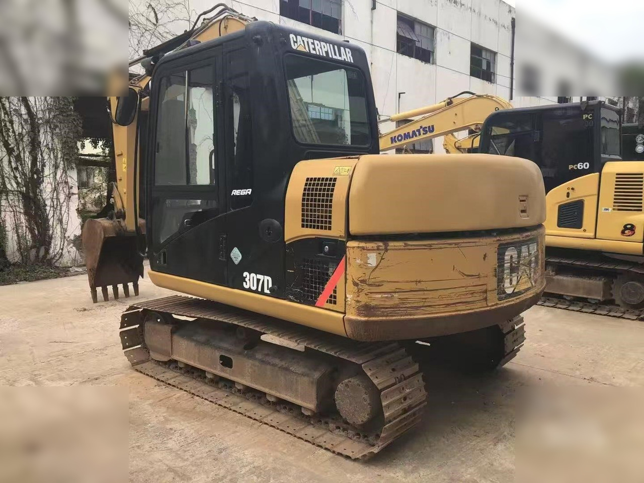 CATERPILLAR 307D - Excavadora de cadenas: foto 1 CATERPILLAR 307D - Excavadora de cadenas: foto 1