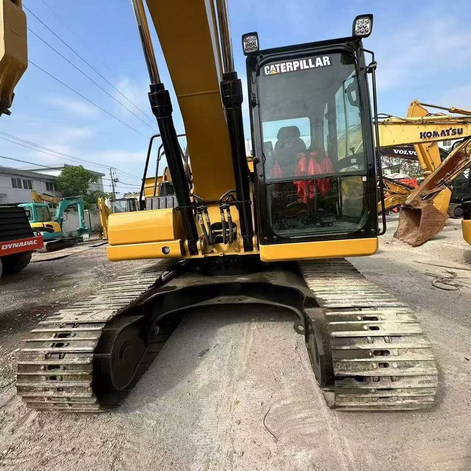 CATERPILLAR 330D2 - Excavadora de cadenas: foto 4 CATERPILLAR 330D2 - Excavadora de cadenas: foto 4