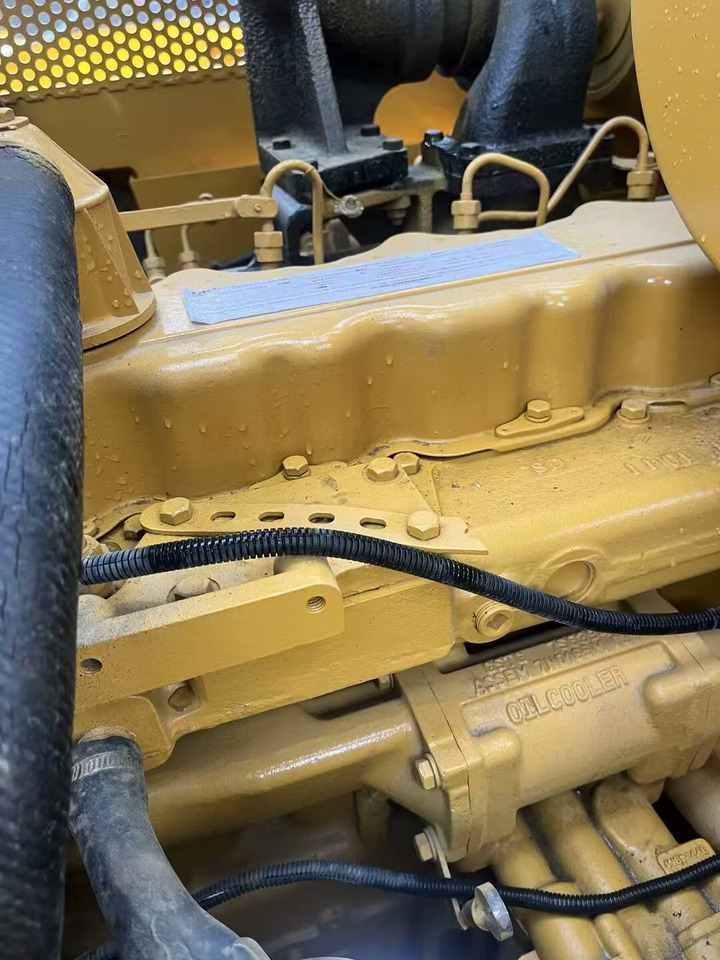 CATERPILLAR D6G - Bulldozer: foto 5 CATERPILLAR D6G - Bulldozer: foto 5