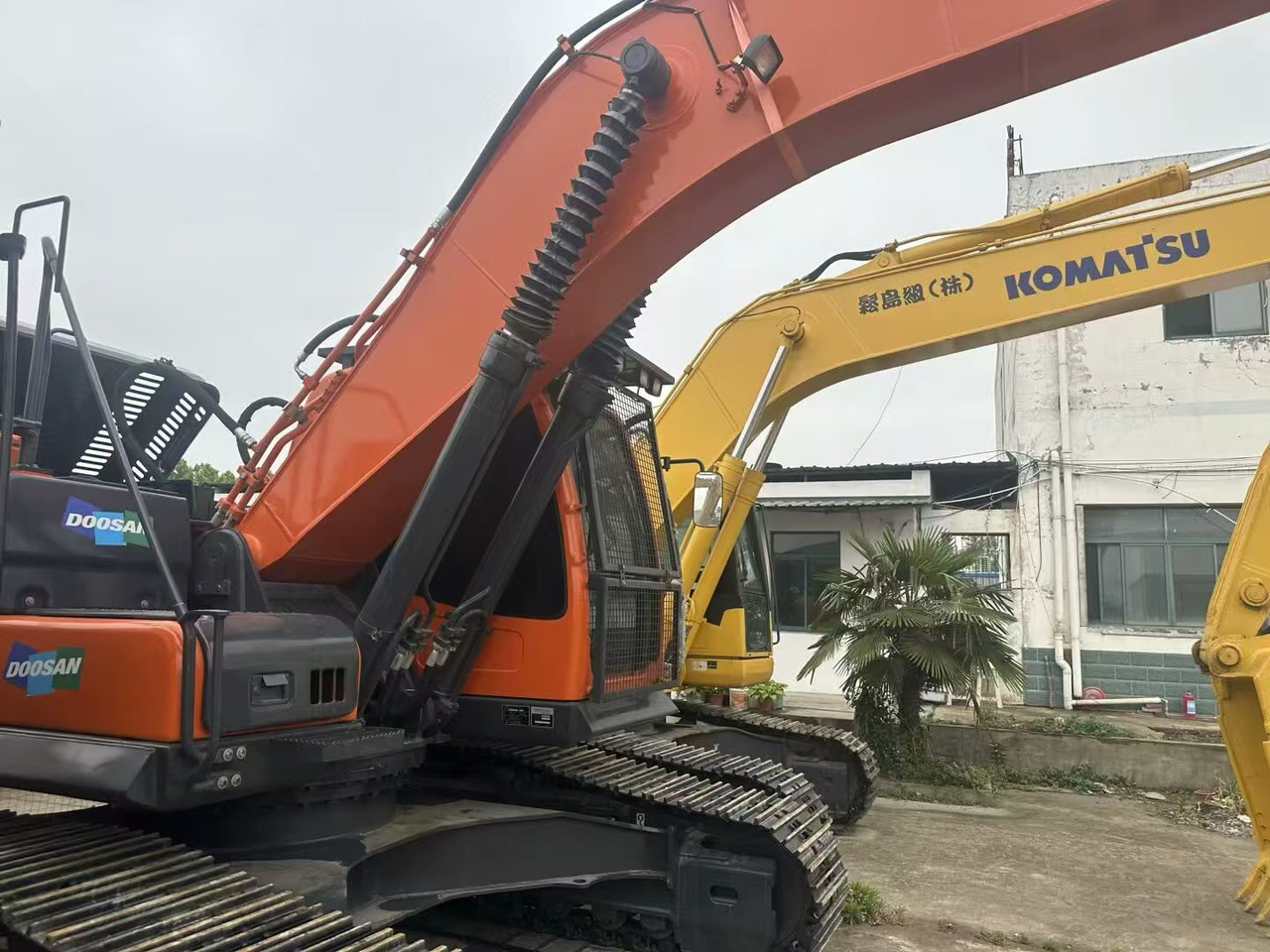 Excavadora de cadenas Doosan DX225LC-9C: foto 11