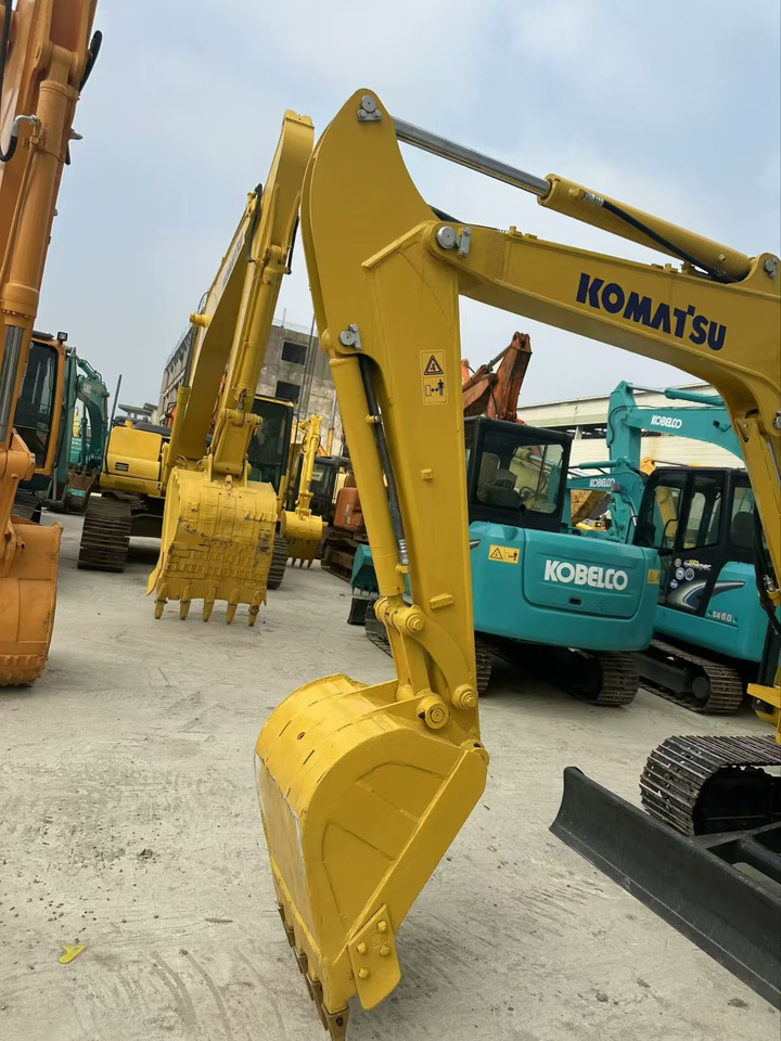 Miniexcavadora KOMATSU PC58: foto 9