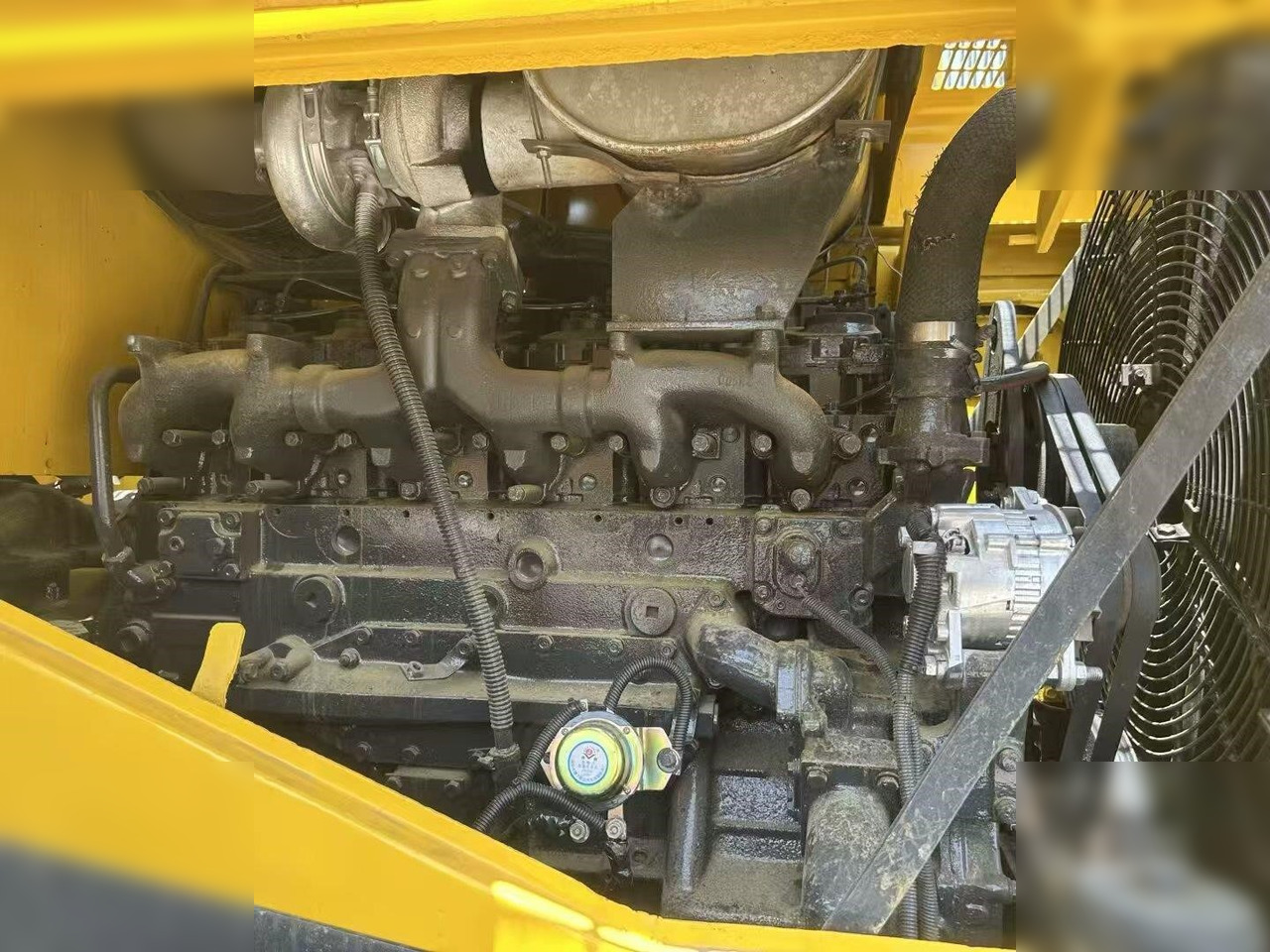 KOMATSU WA470-3 - Cargadora de ruedas: foto 2 KOMATSU WA470-3 - Cargadora de ruedas: foto 2
