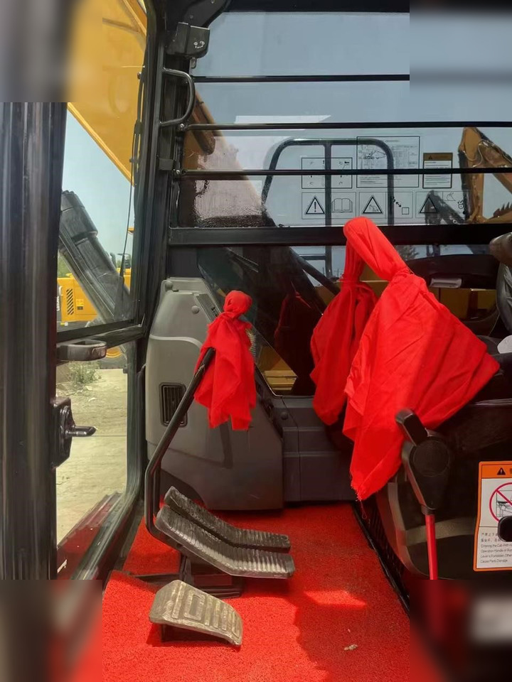 Excavadora de cadenas SANY SY95C: foto 10