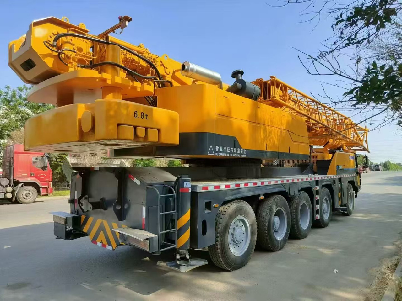 XCMG 100-ton - Autogrúa: foto 2 XCMG 100-ton - Autogrúa: foto 2