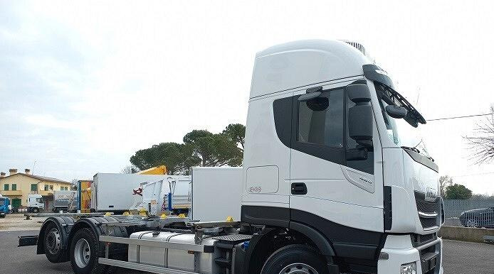 IVECO STRALIS AS260S48 A TELAIO FULL PNEUMATIC - Camión portacontenedore/ Intercambiable: foto 5 IVECO STRALIS AS260S48 A TELAIO FULL PNEUMATIC - Camión portacontenedore/ Intercambiable: foto 5