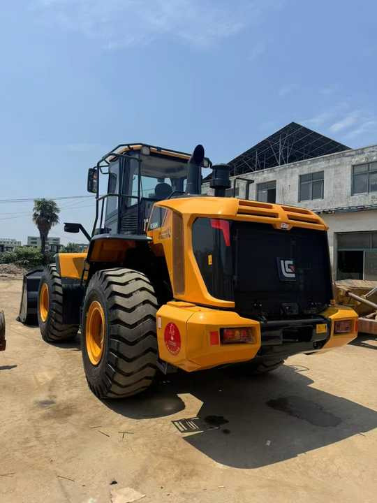 Famous Chinese Brand Second Hand LiuGong Front Loader Construction Machinery Used LiuGong 956H Wheel Loader Hot Selling - Cargadora de ruedas: foto 2 Famous Chinese Brand Second Hand LiuGong Front Loader Construction Machinery Used LiuGong 956H Wheel Loader Hot Selling - Cargadora de ruedas: foto 2