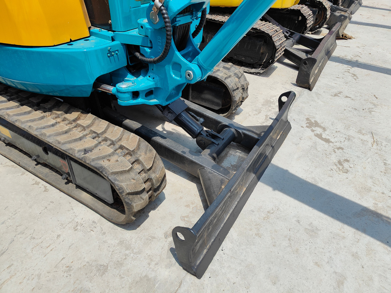 KUBOTA Kubota U25 - Miniexcavadora: foto 5 KUBOTA Kubota U25 - Miniexcavadora: foto 5