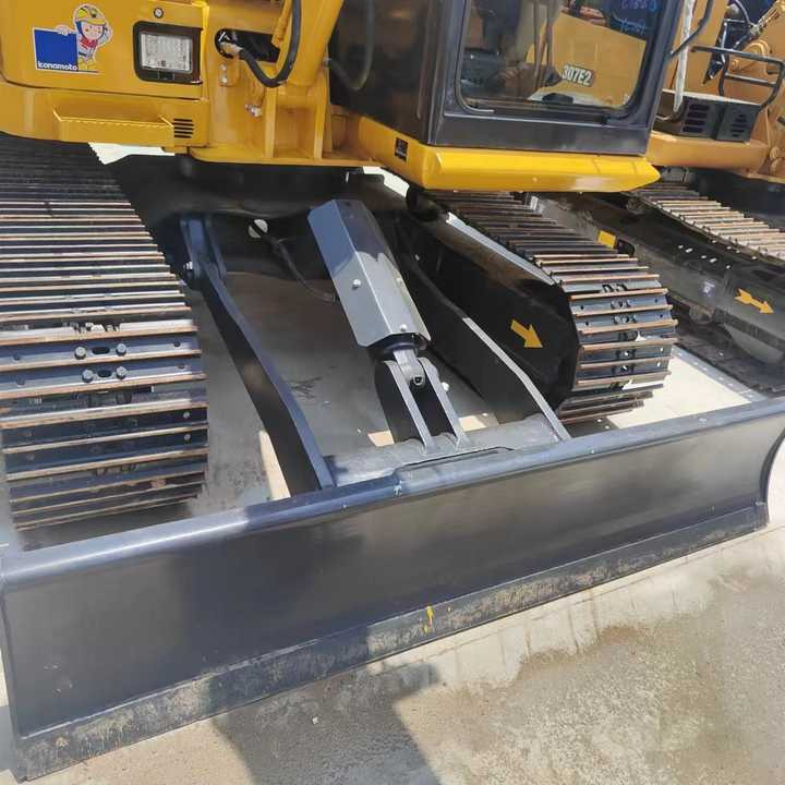 Used Excavator KOMATSU PC70-8 Construction Machinery Excavator PC70-8 PC60 PC70 Excavators for Sale at Negotiable Price - Excavadora de cadenas: foto 4 Used Excavator KOMATSU PC70-8 Construction Machinery Excavator PC70-8 PC60 PC70 Excavators for Sale at Negotiable Price - Excavadora de cadenas: foto 4