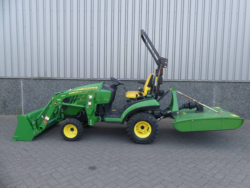 John Deere 1025 R - Tractor: foto 3 John Deere 1025 R - Tractor: foto 3