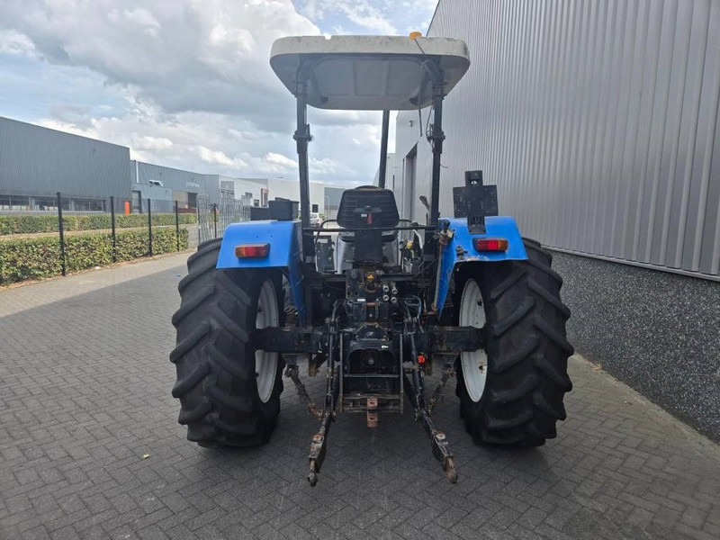 New Holland TL 90 A - Tractor: foto 4 New Holland TL 90 A - Tractor: foto 4