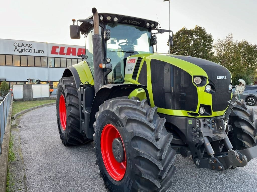 Claas Axion 940 Cmatic - Tractor: foto 1 Claas Axion 940 Cmatic - Tractor: foto 1