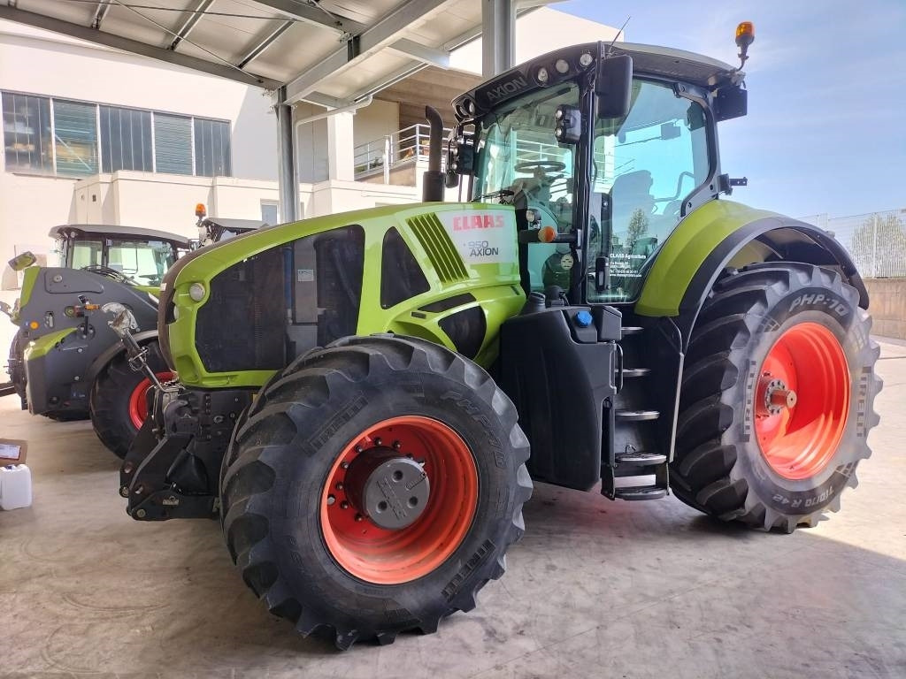 Claas Axion 950 Cmatic - Tractor: foto 3 Claas Axion 950 Cmatic - Tractor: foto 3