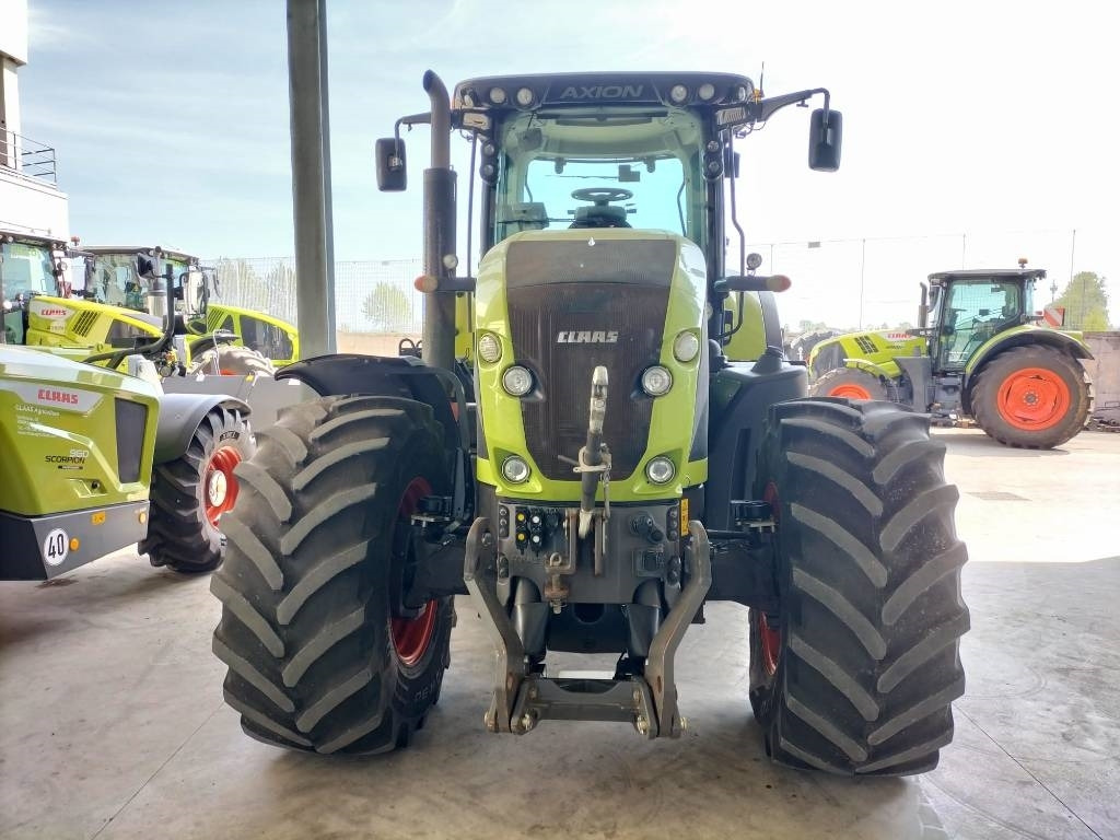 Claas Axion 950 Cmatic - Tractor: foto 2 Claas Axion 950 Cmatic - Tractor: foto 2