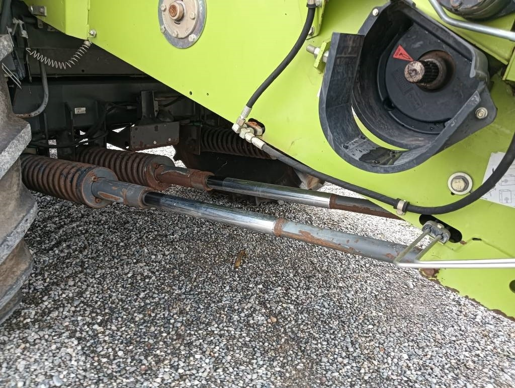 Cosechadora de granos Claas Lexion 470: foto 6