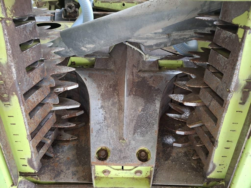 Claas Orbis 450 - Maquinaria de henificación: foto 5 Claas Orbis 450 - Maquinaria de henificación: foto 5