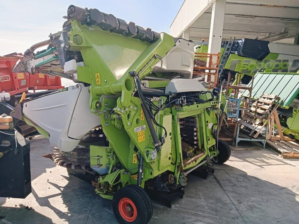 Cabezal de maíz Claas Orbis 900: foto 7