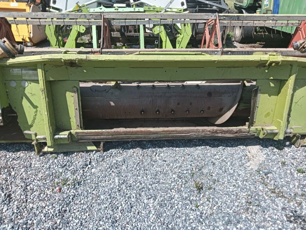 Claas S 450 - Cabezal de grano: foto 3 Claas S 450 - Cabezal de grano: foto 3