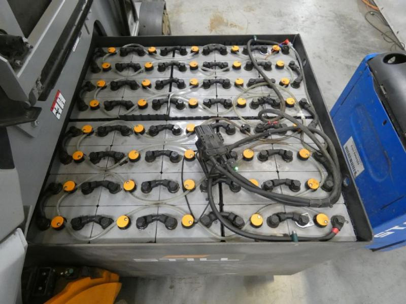 Still RX60-50 RX60-50 - Carretilla elevadora eléctrica: foto 4 Still RX60-50 RX60-50 - Carretilla elevadora eléctrica: foto 4