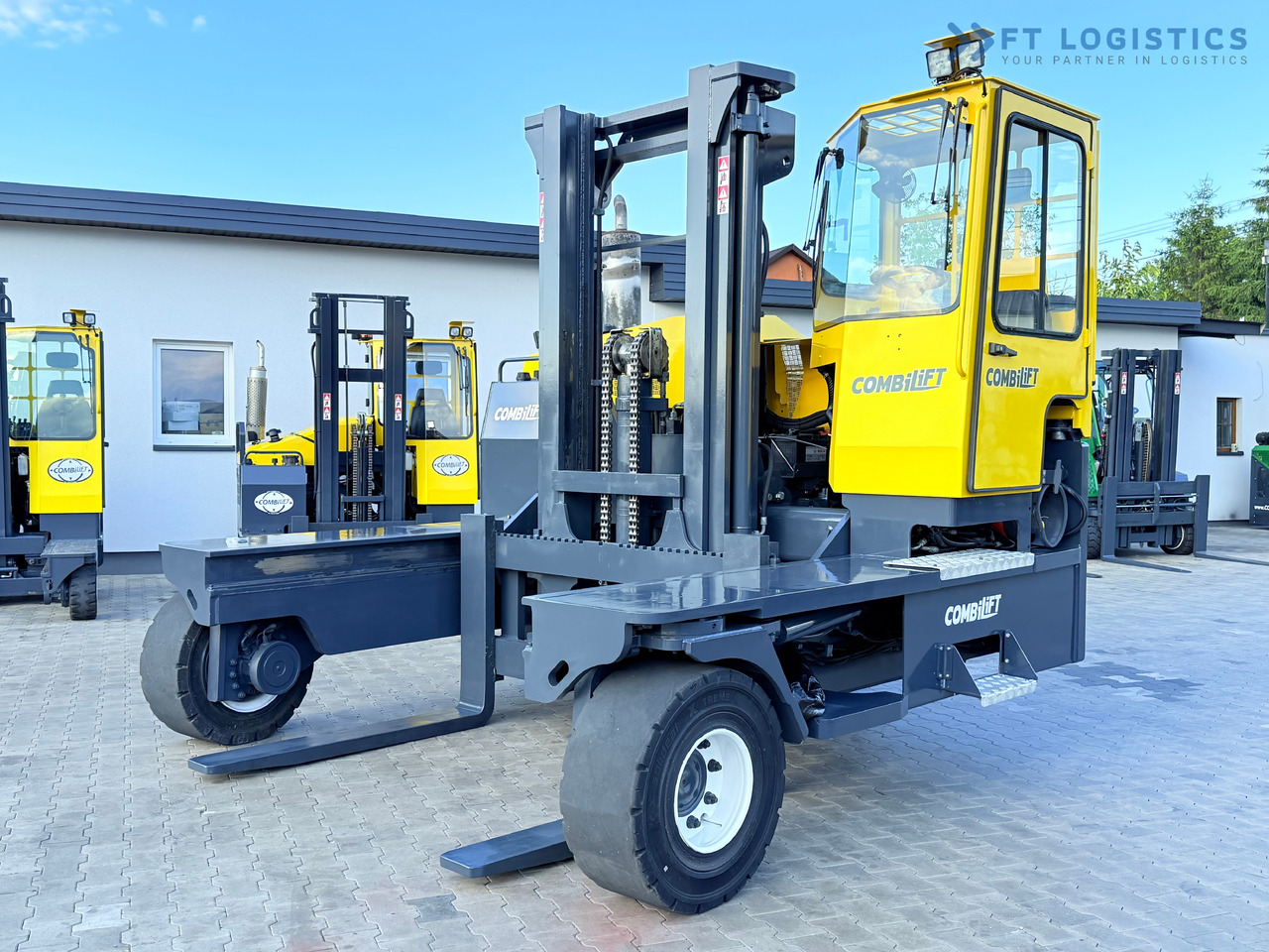 COMBILIFT C14000 / DUPLEX 3600MM / FREE-LIFT / POSITIONER - Carretilla de 4 vías: foto 1 COMBILIFT C14000 / DUPLEX 3600MM / FREE-LIFT / POSITIONER - Carretilla de 4 vías: foto 1