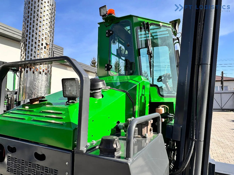 Carretilla de 4 vías Combilift C4000 / LPG / DUPLEX / 4500MM / FREE LIFT / LIKE NEW C4000 / LPG / DUPLEX / 4500MM / FREE LIFT / LIKE NEW: foto 11 Carretilla de 4 vías Combilift C4000 / LPG / DUPLEX / 4500MM / FREE LIFT / LIKE NEW C4000 / LPG / DUPLEX / 4500MM / FREE LIFT / LIKE NEW: foto 11