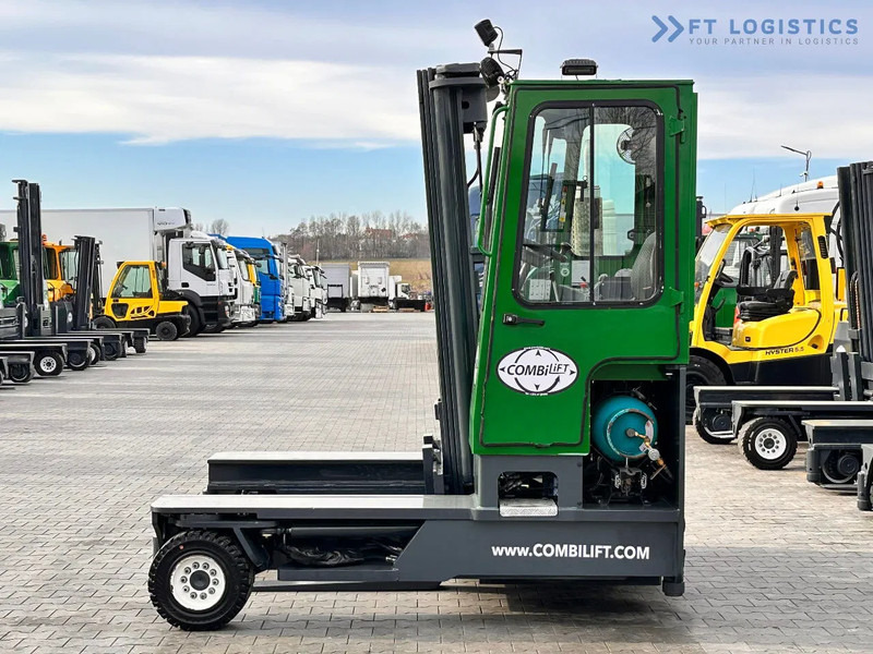 Combilift C4500 / LPG / TRIPLEX / 5500MM / FREE LIFT / HYDRAULIC FORK SHIFT / Like New C4500 / LPG / TRIPLEX / 5500MM / FREE LIFT / HYDRAU - Carretilla de 4 vías: foto 3 Combilift C4500 / LPG / TRIPLEX / 5500MM / FREE LIFT / HYDRAULIC FORK SHIFT / Like New C4500 / LPG / TRIPLEX / 5500MM / FREE LIFT / HYDRAU - Carretilla de 4 vías: foto 3