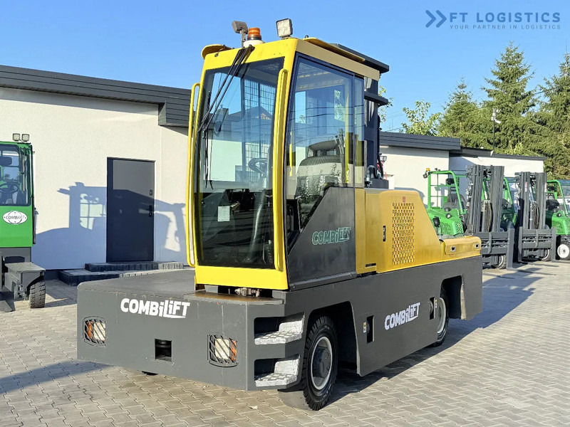 Combilift C5000FSL / DIESEL / DUPLEX - 4000MM / FREE-LIFT / CABIN / A wide range of four-way and side loaders, tailored to diverse needs a - Carretilla de carga lateral: foto 3 Combilift C5000FSL / DIESEL / DUPLEX - 4000MM / FREE-LIFT / CABIN / A wide range of four-way and side loaders, tailored to diverse needs a - Carretilla de carga lateral: foto 3