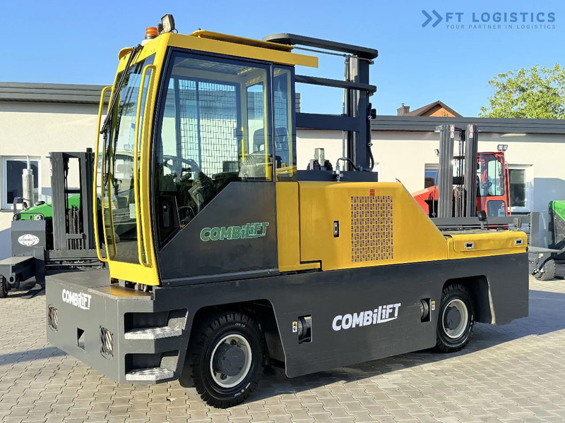 Combilift C5000FSL / DIESEL / DUPLEX - 4000MM / FREE-LIFT / CABIN / A wide range of four-way and side loaders, tailored to diverse needs a - Carretilla de carga lateral: foto 2 Combilift C5000FSL / DIESEL / DUPLEX - 4000MM / FREE-LIFT / CABIN / A wide range of four-way and side loaders, tailored to diverse needs a - Carretilla de carga lateral: foto 2