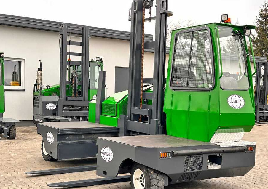 Combilift C5000SL / DIESEL / 4500MM / DUPLEX / CABIN / PLATFORMS / LIKE NEW - Carretilla de carga lateral: foto 1 Combilift C5000SL / DIESEL / 4500MM / DUPLEX / CABIN / PLATFORMS / LIKE NEW - Carretilla de carga lateral: foto 1