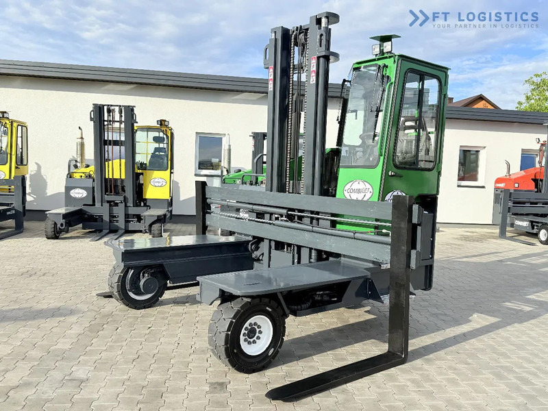 Combilift C5000XL / DIESEL / DUPLEX - 4000MM / WIDE FORK POSITIONER 3350MM / FULL HEATED CABIN / ONLY 6453H / CONDITION - LIKE NEW! C5000X - Carretilla de 4 vías: foto 3 Combilift C5000XL / DIESEL / DUPLEX - 4000MM / WIDE FORK POSITIONER 3350MM / FULL HEATED CABIN / ONLY 6453H / CONDITION - LIKE NEW! C5000X - Carretilla de 4 vías: foto 3