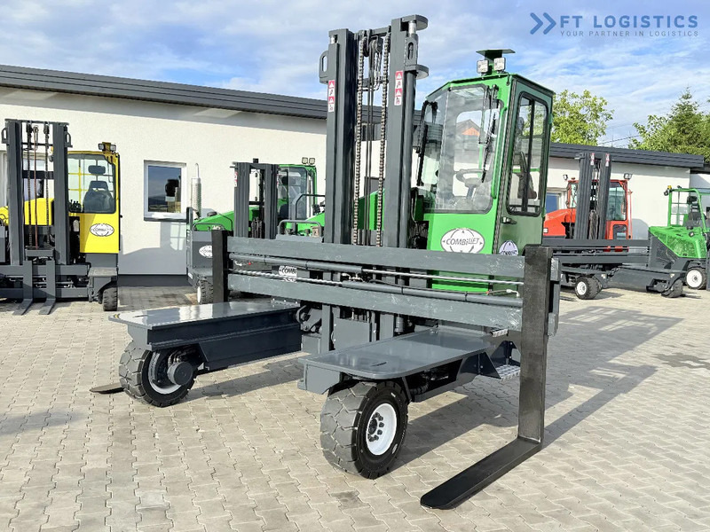 Combilift C5000XL / DIESEL / DUPLEX - 4000MM / WIDE FORK POSITIONER 3350MM / FULL HEATED CABIN / ONLY 6453H / CONDITION - LIKE NEW! C5000X - Carretilla de 4 vías: foto 2 Combilift C5000XL / DIESEL / DUPLEX - 4000MM / WIDE FORK POSITIONER 3350MM / FULL HEATED CABIN / ONLY 6453H / CONDITION - LIKE NEW! C5000X - Carretilla de 4 vías: foto 2