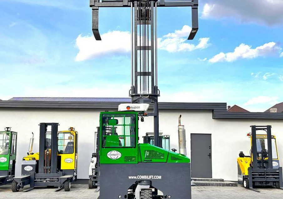 Carretilla de 4 vías Combilift C5000XL / LPG / AIR CONDITIONING / WIDE POSITIONER / DUPLEX MAST / ADJUSTABLE FORKS / NEW TIRES / EXCELLENT CONDITION!: foto 33